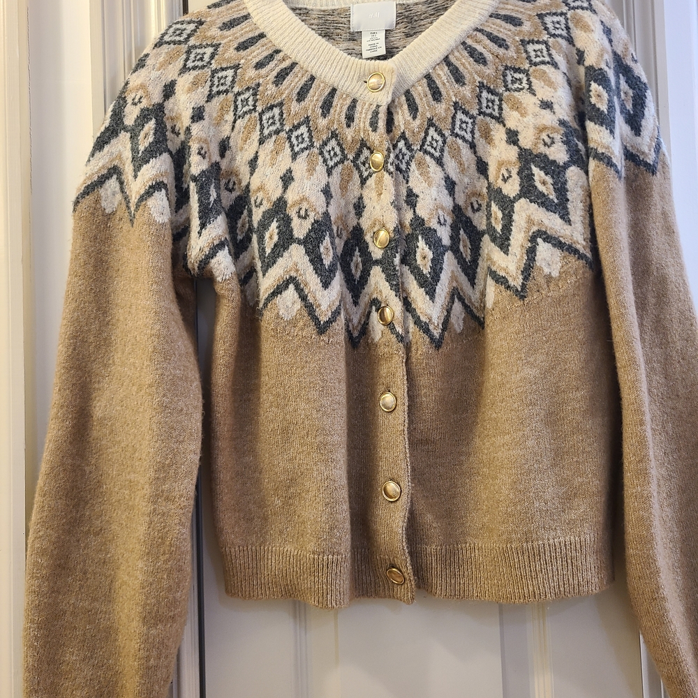 Women's Tan and Cream Patterned Sweater cardigan.